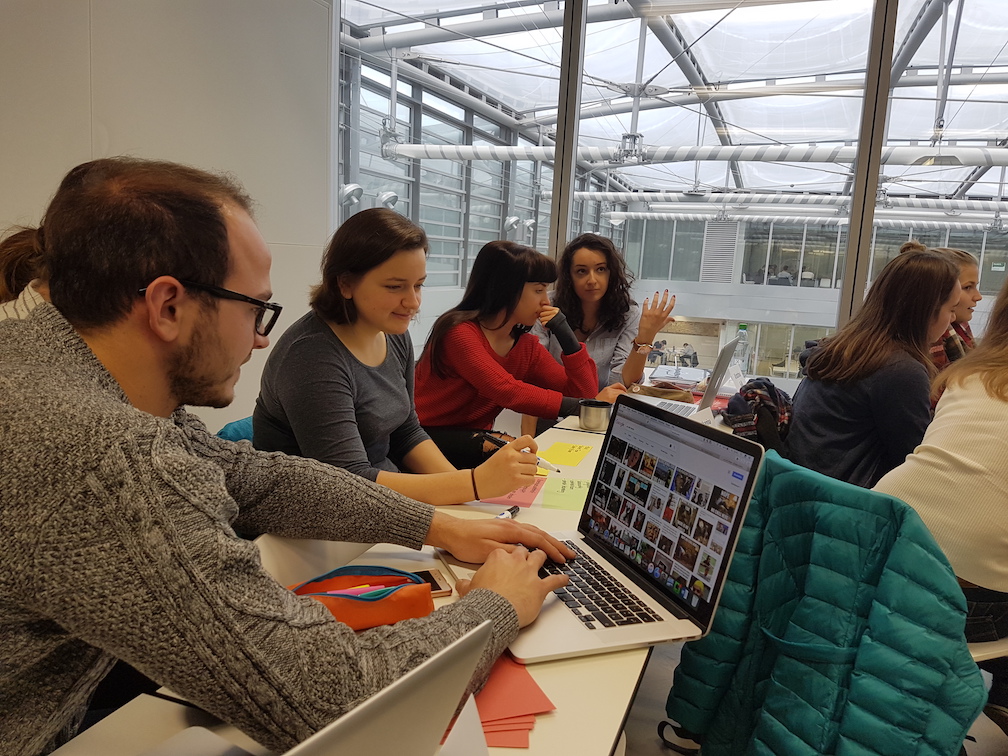 Diskussion in der Übungsgruppe